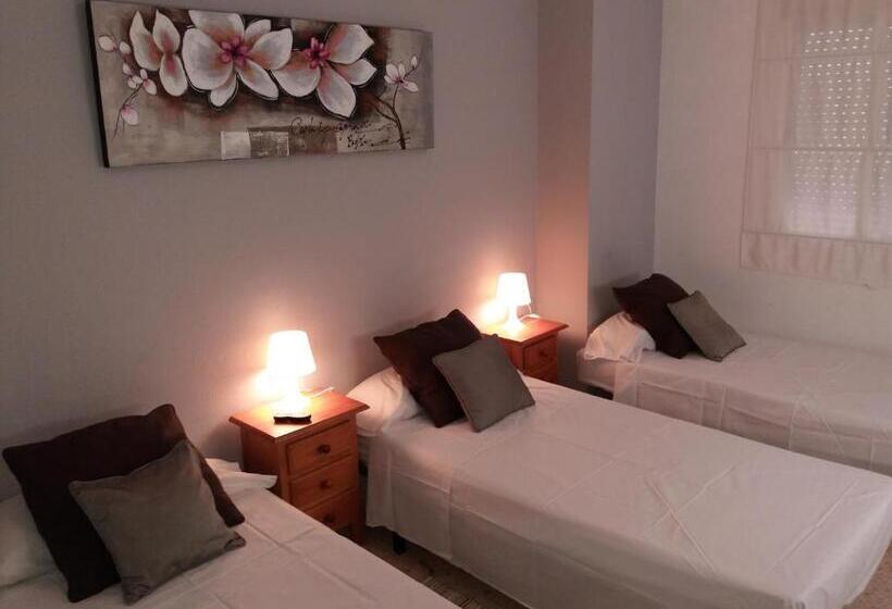 بنسيون Hostal Gonzalez