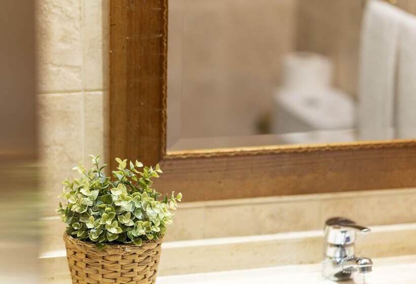 پانسیون Hostal La Posada