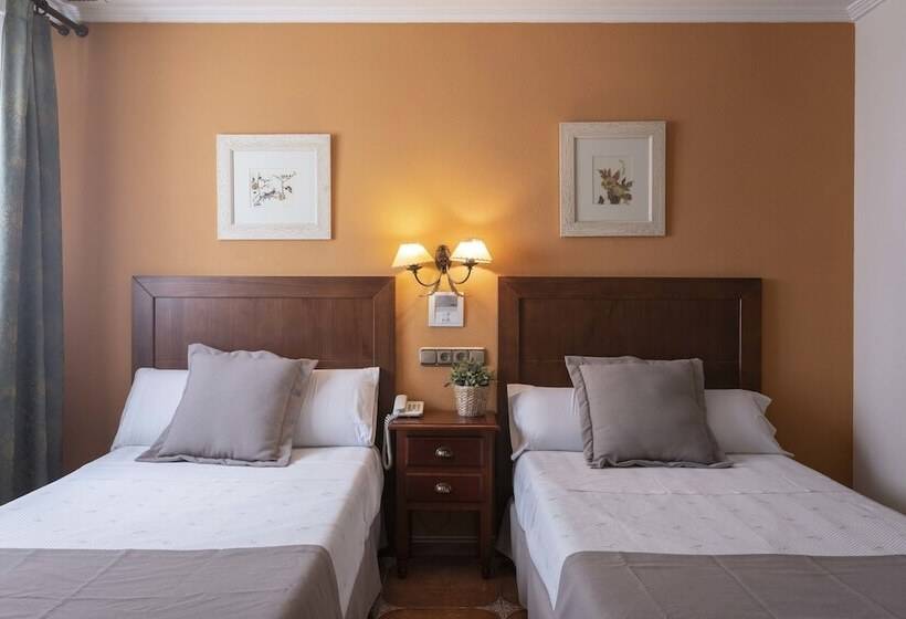 پانسیون Hostal La Posada