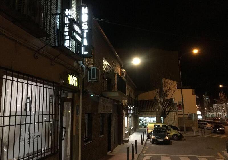 膳宿费 Hostal Santa Barbara