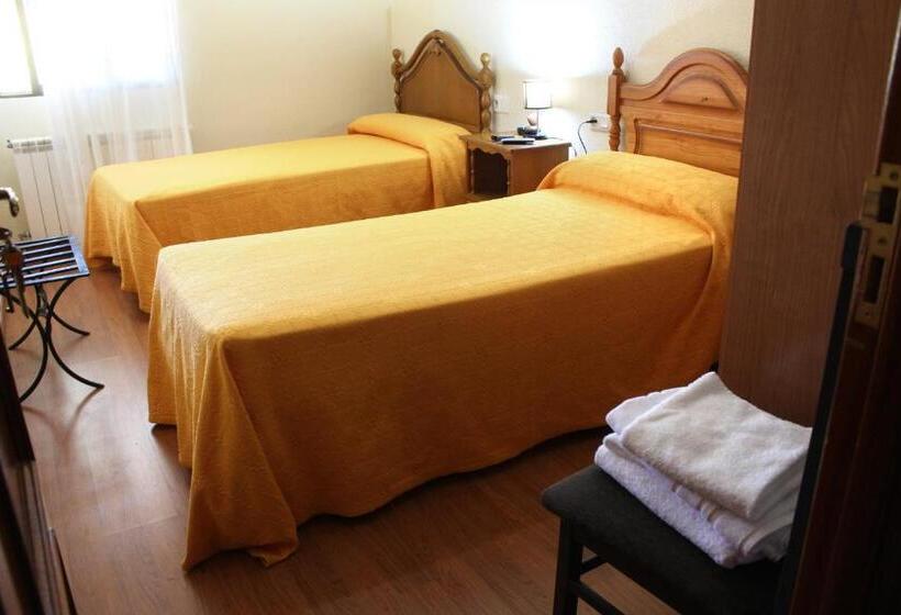 펜션 Pilar Casa Rural