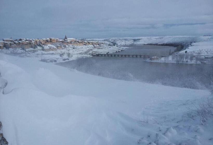 הוסטל Rural El Secreto Del Castillo