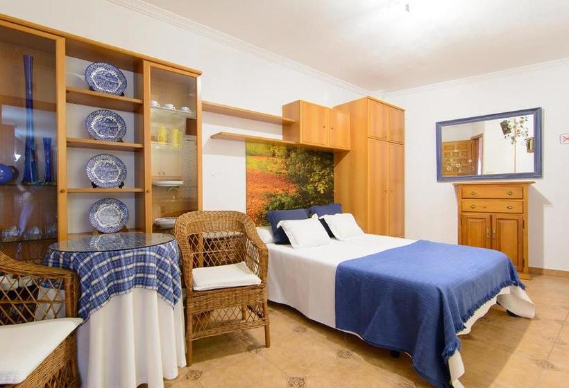 Apartamentos Turísticos Casa Soto