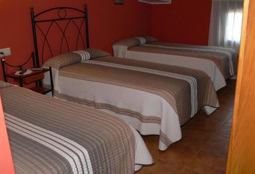 بنسيون Casa Mariví