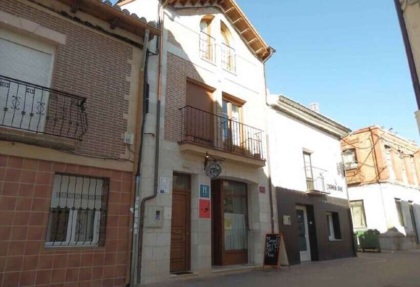 펜션 Hostal Catalina De Austria