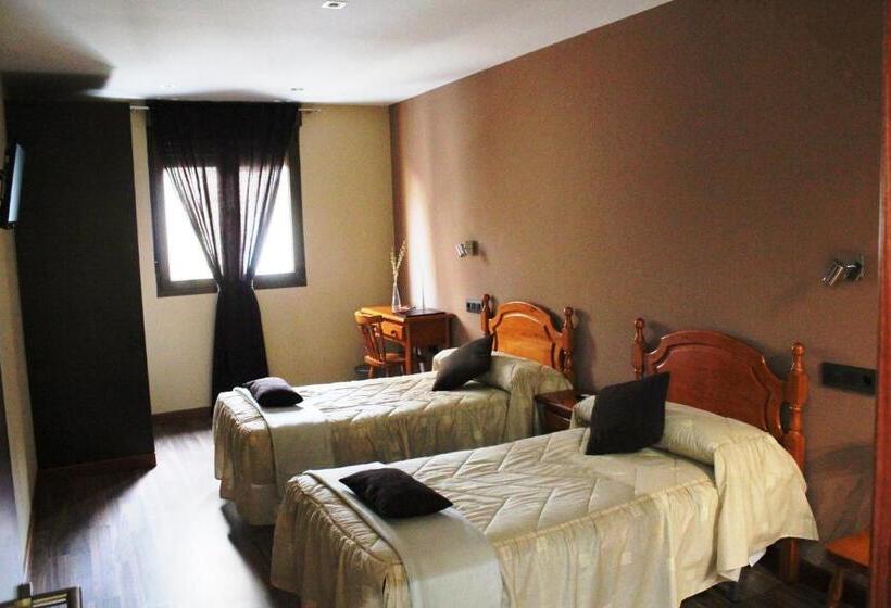 پانسیون Hostal Extremeño