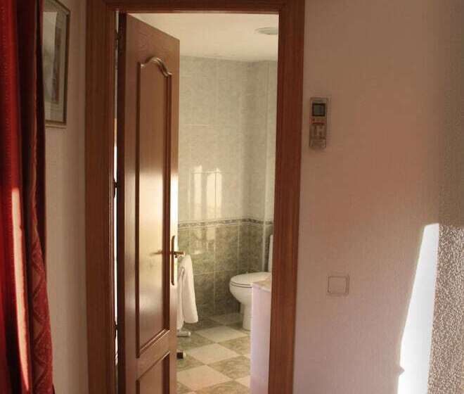 פנסיון Hostal González