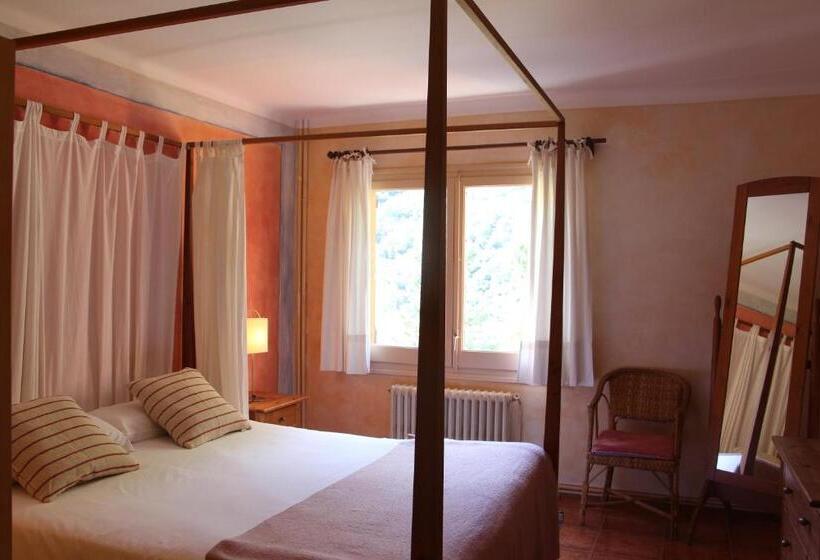 بنسيون Hostal L´ou De Reig