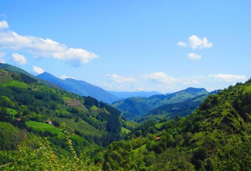 بنسيون Matxitxulo Family Rooms