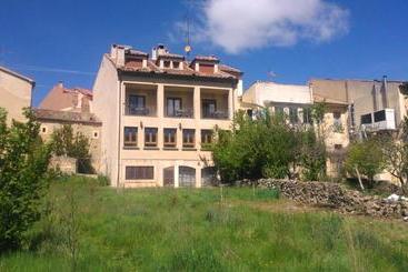 پانسیون La Mesta