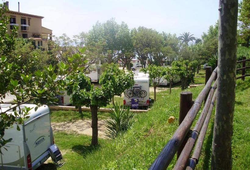 بنسيون Camping Masnou