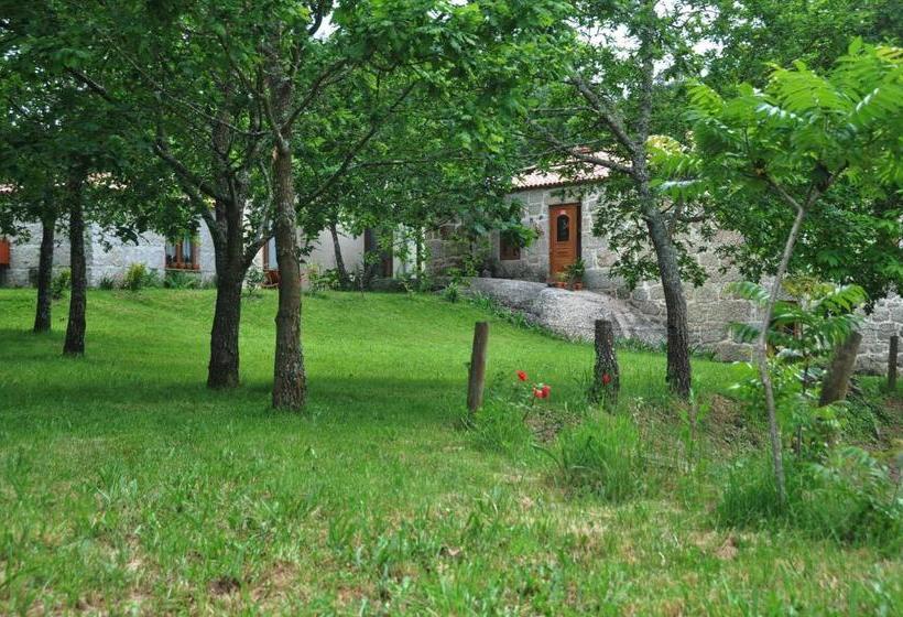 住宿加早餐  Casas Vale Martinho
