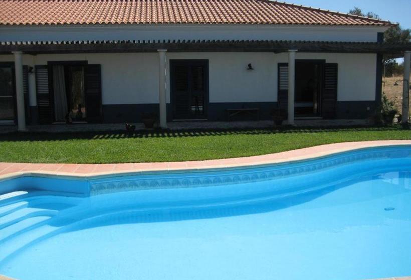 پانسیون Monte Das Beatas   Alojamento Local