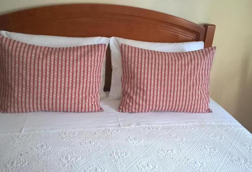 پانسیون Residencial Idalio