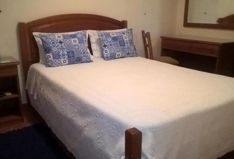 پانسیون Residencial Idalio