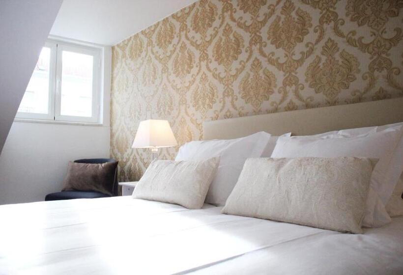 پانسیون The Sky Lofts Lisbon Guesthouse