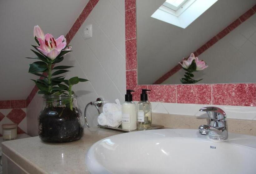 پانسیون The Sky Lofts Lisbon Guesthouse