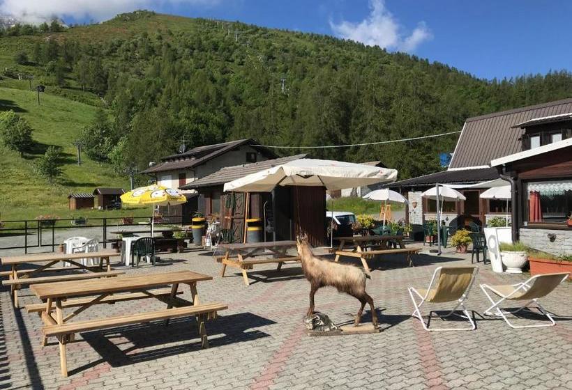 פנסיון Nei Et Soleil