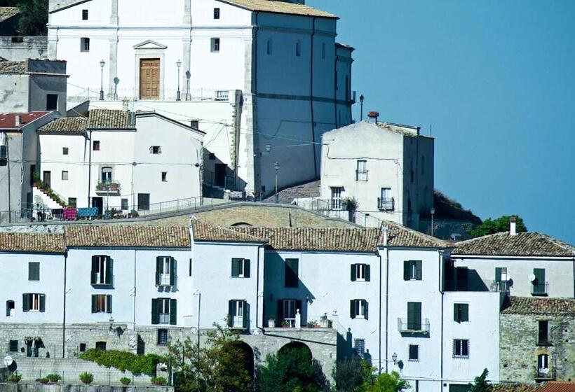 بنسيون Palazzo Pulieri