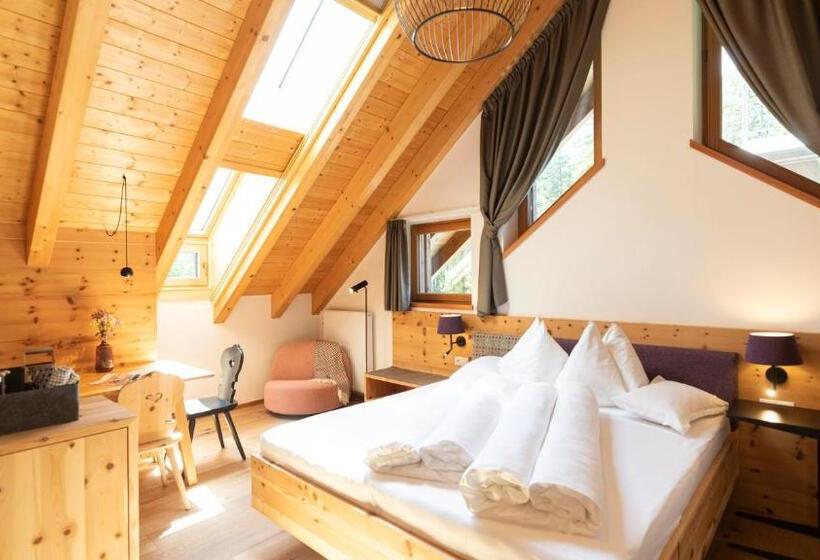 فندق Natura Boutique Chalet Wellness Spa