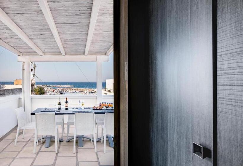 Пансион B&b La Terrazza Sul Porto