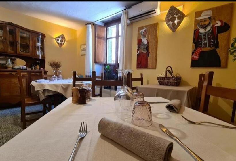 فندق صغير Al Vecchio Corso B&b