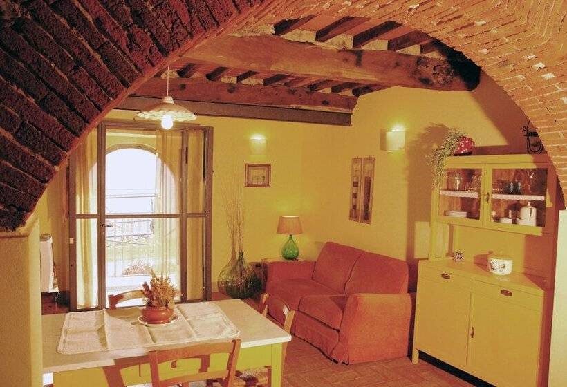 فندق Agriturismo La Torre
