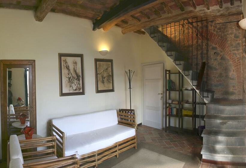 فندق Agriturismo La Torre