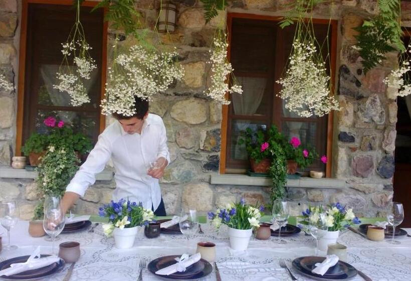 فندق Agriturismo Serec