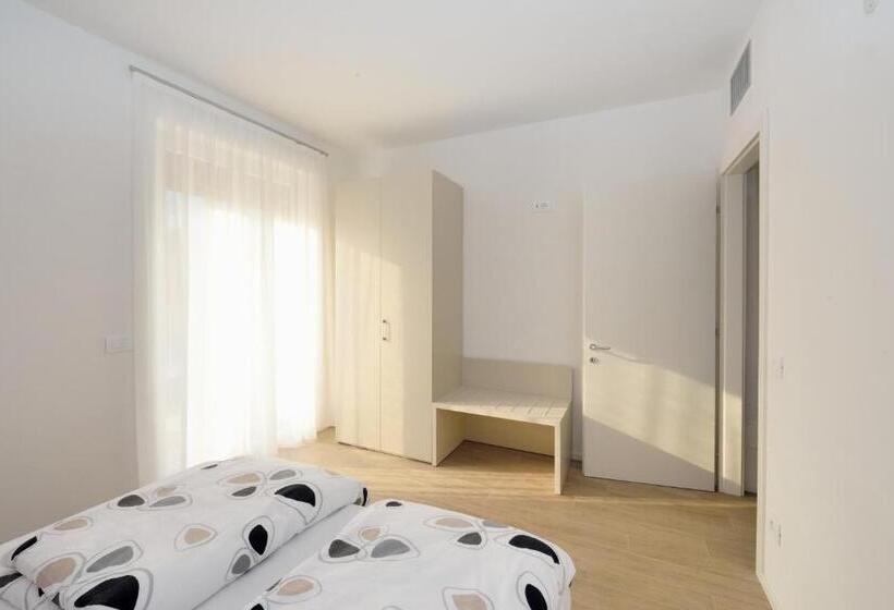 هتل Agritur Il Melograno