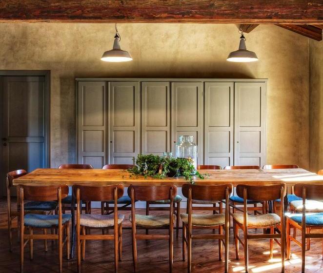 هتل Foresteria Borgoluce