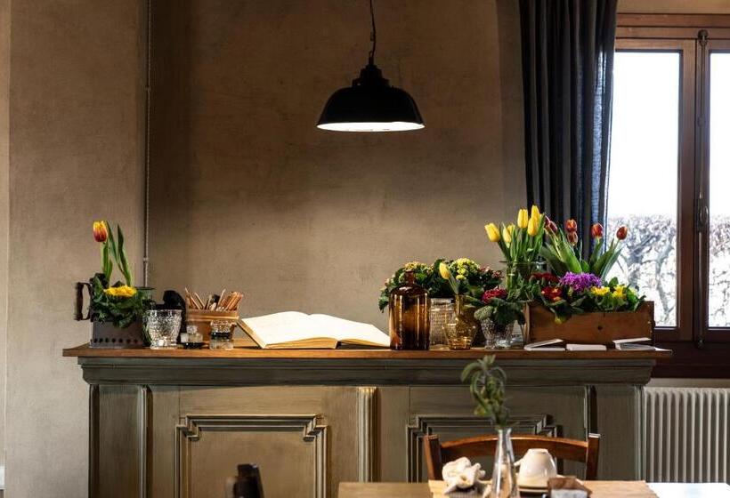 هتل Foresteria Borgoluce