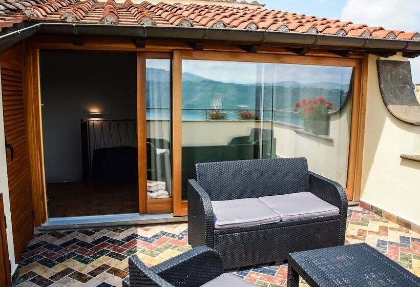 بنسيون Atlantis Inn Castelgandolfo