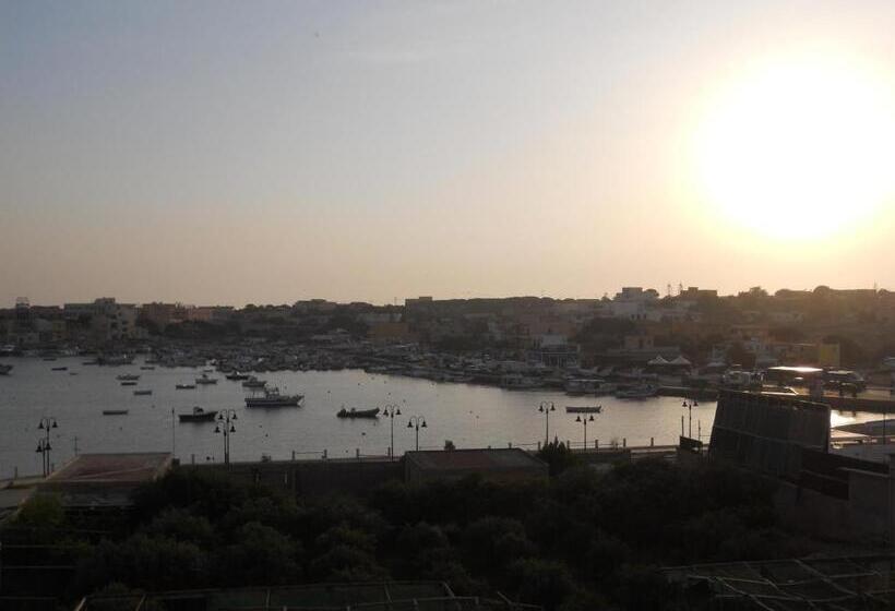 پانسیون Silvia Affittacamere