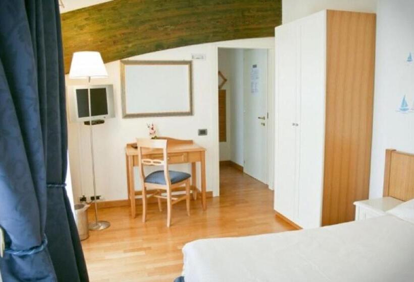 فندق Agriturismo B&b Il Girasole