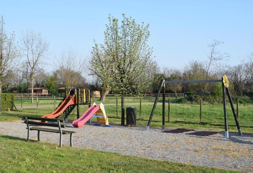 ホテル Agriturismo Cà Del Lupo