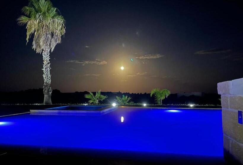 هتل Agriturismo Casa Del Peperoncino
