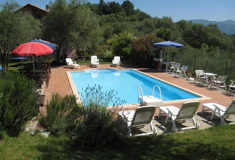 بنسيون La Casa Rosa
