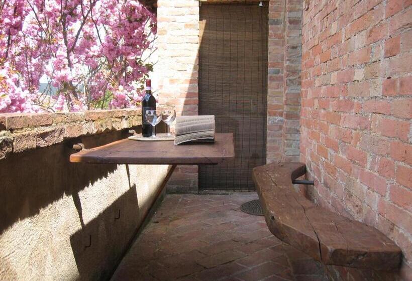 ホテル Agriturismo Poggio Salvi