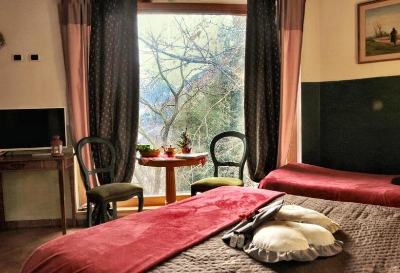 ペンション Villa Amaranta Room And Breakfast