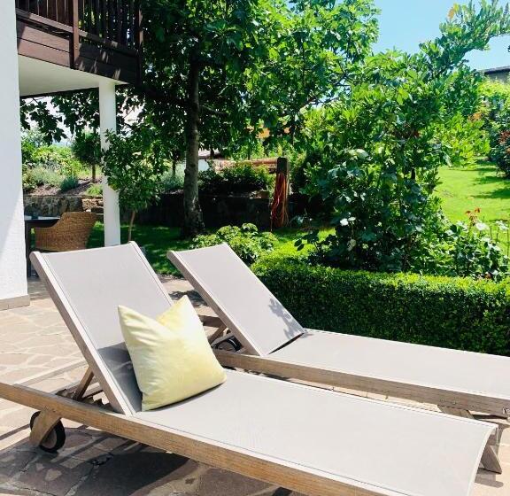 פנסיון Weingut Weidlhof   Suite & Breakfast   Vacation For Wine Lovers