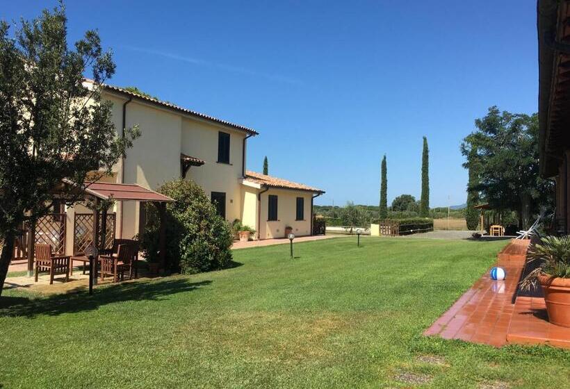 فندق Agriturismo Beveraggio