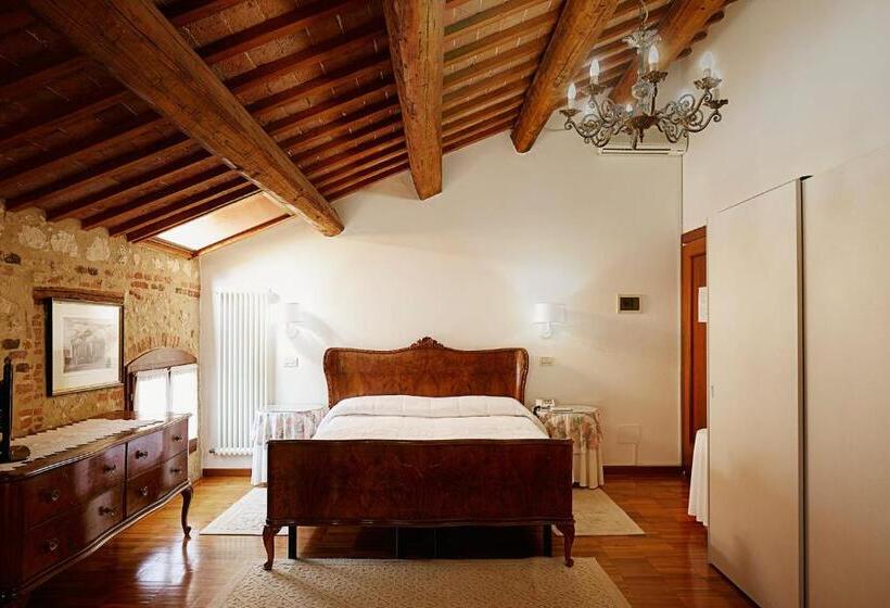 فندق Agriturismo Le Vescovane