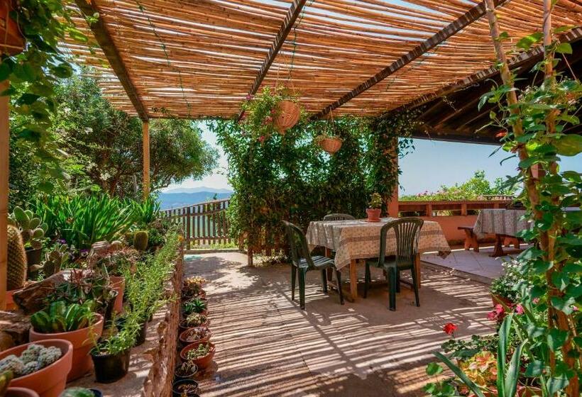 فندق L'oasi Del Cervo