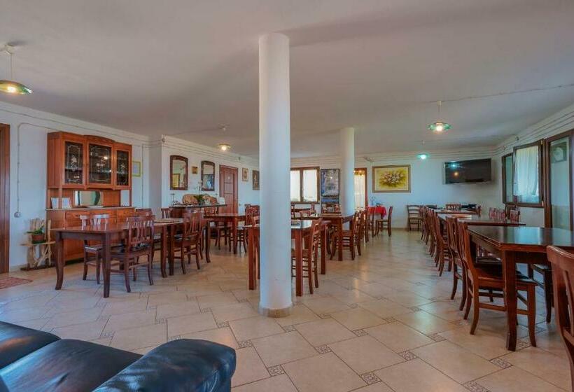 فندق L'oasi Del Cervo