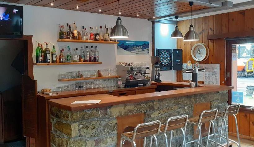 הוסטל Le Perce Neige D'alicia