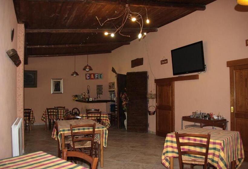 فندق Al Casolare