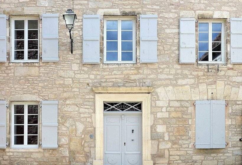 بنسيون Les Pirondeaux