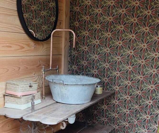 ベッドアンドブレックファースト Glamping Insolite Dolly Waikiki