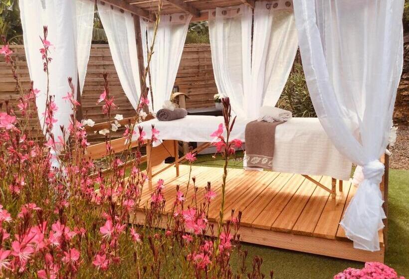 펜션 Les Jardins De Valaurie